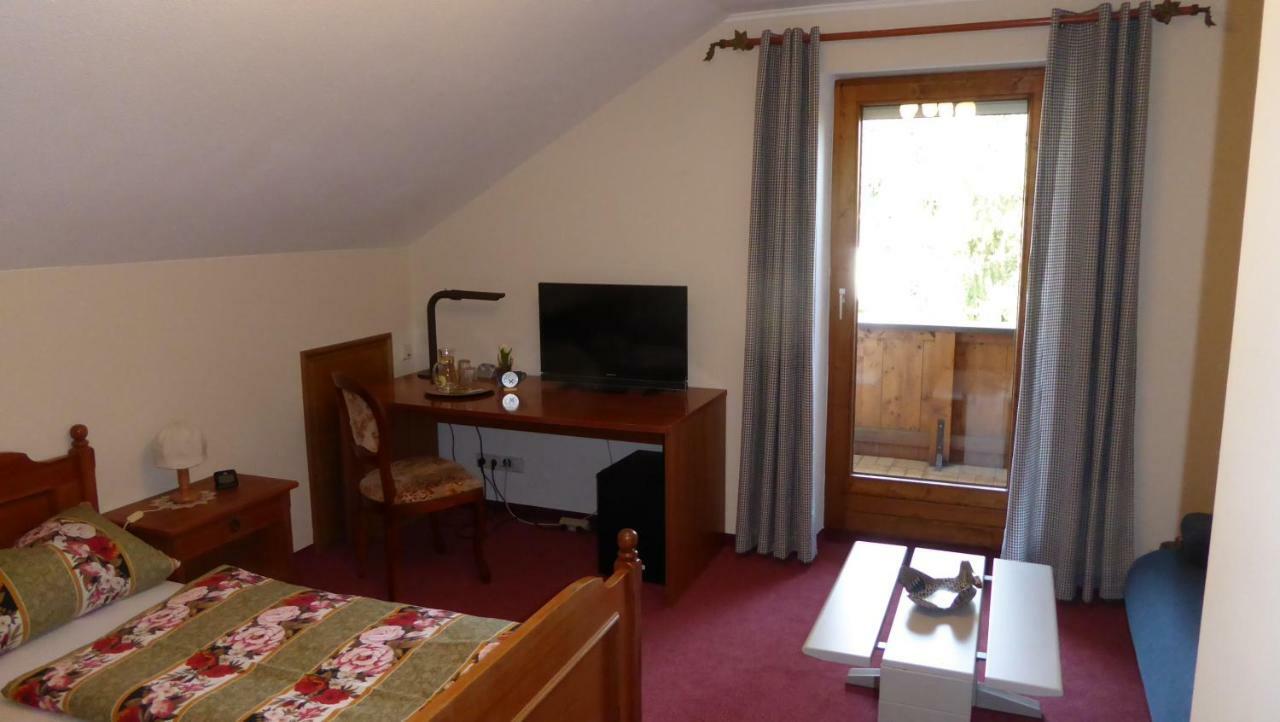 Haus Rosmarin Hotell Schrobenhausen Exteriör bild